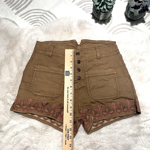 FP Embroidered Shorts - Picture 3 of 7